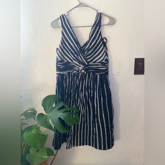 Ann Taylor Dresses & Skirts - Ann Taylor Women’s 10 Petite Navy Blue Striped Mini Dress